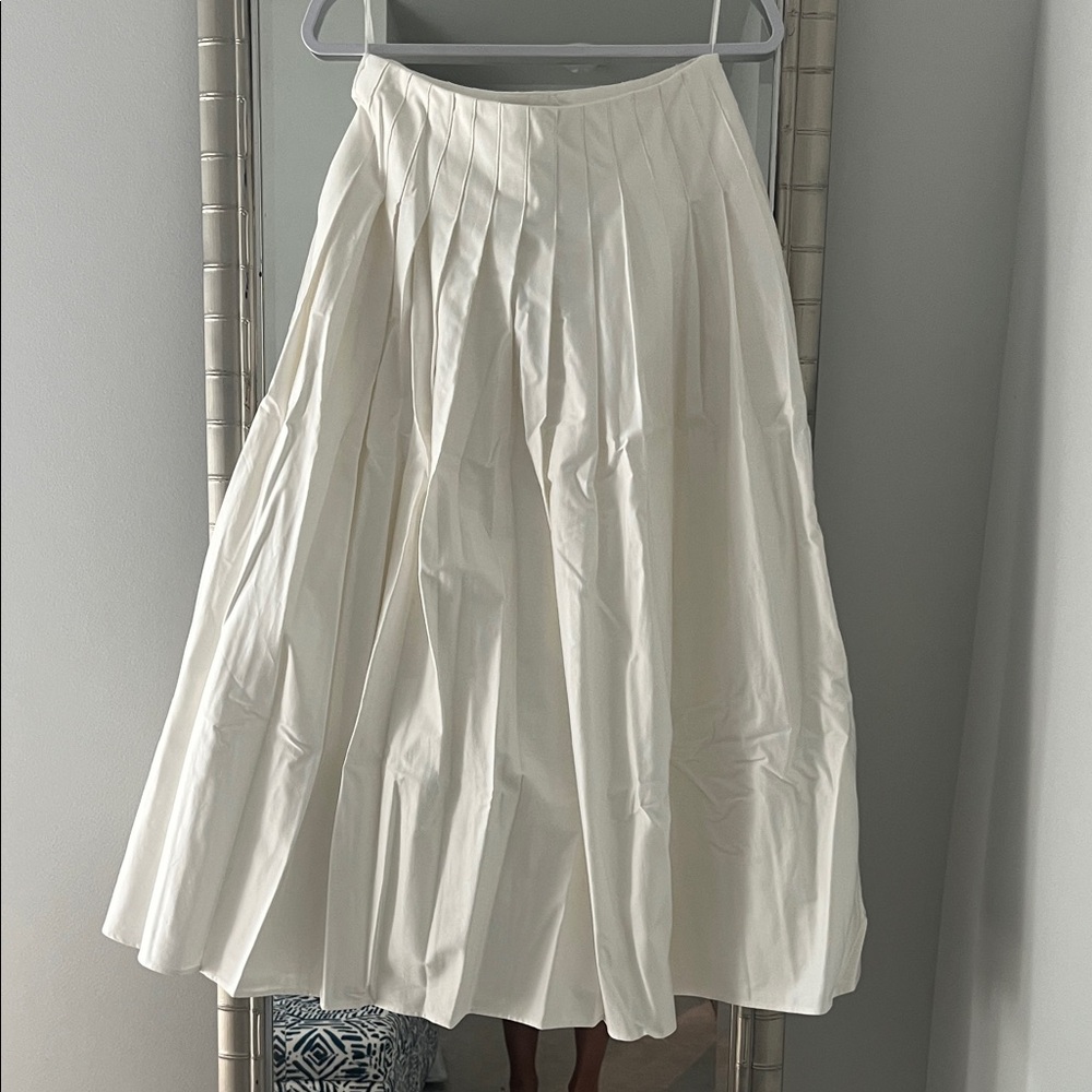 Zara White Pleated A-Line Midi Skirt